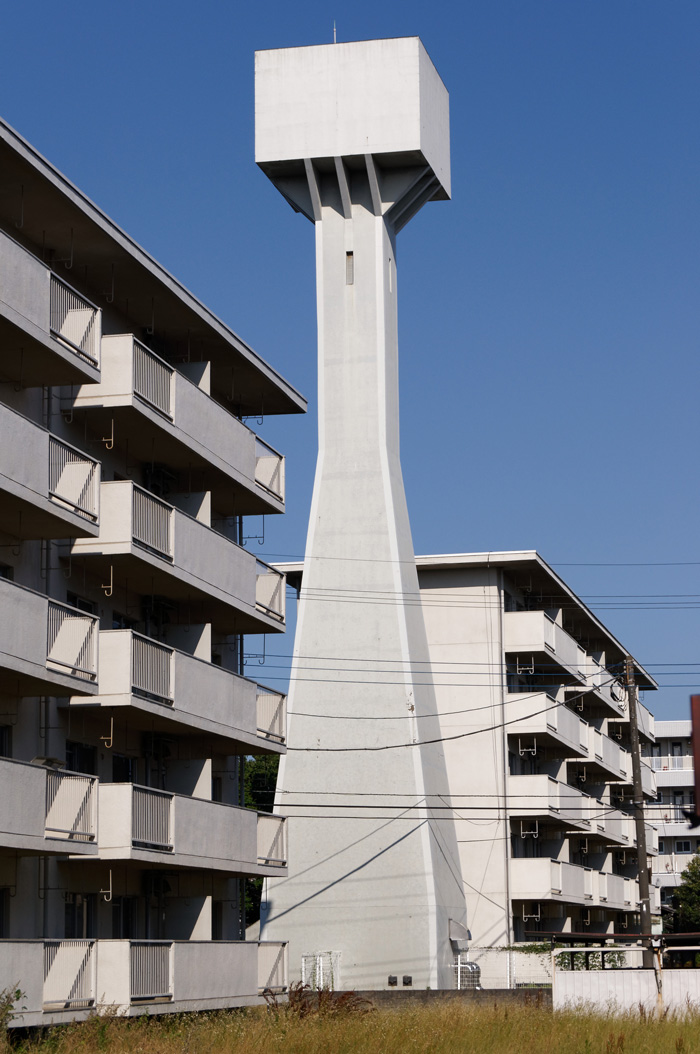 団地の給水塔大展覧